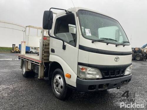 2003 Toyota Dyna 300