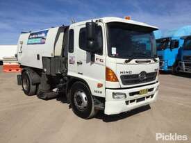 2017 Hino FG 500 1628 - picture0' - Click to enlarge