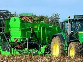 AVR 7200 trailed 2 row harvester - picture0' - Click to enlarge