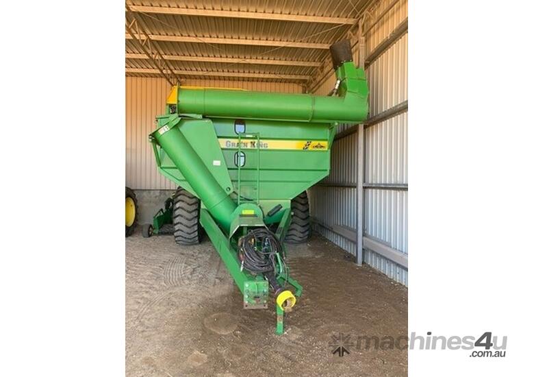 Used 2015 Grain King 2015 Grain King Trufab 25T Tramliner Grain Carts