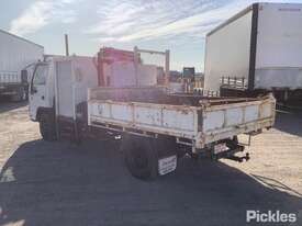 2007 Isuzu NPR 400 - picture2' - Click to enlarge