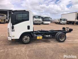 2008 Isuzu NLR 200 Short - picture1' - Click to enlarge