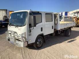 Isuzu NPR 300 - picture0' - Click to enlarge