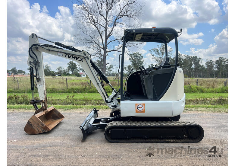 caption Terex TC37 Tracked-Excav Excavator