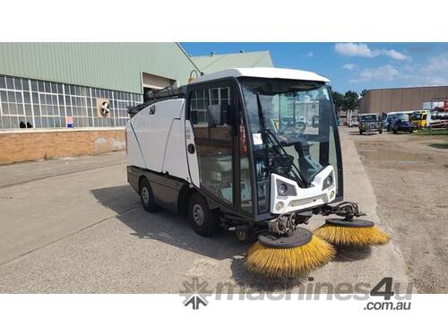 Johnson CN201 Compact Sweeper