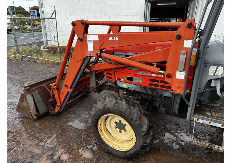 Used Kioti Daedong Daedong Kioti DK50 4WD With Loader Tractors In ...