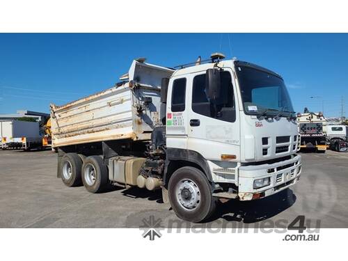 Isuzu CXY Giga