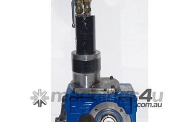 LLOYDS DEALS - Rossi Hydraulic Motor Reduction Gearbox Ratio : 10 Type : RCI 64 U03A 101