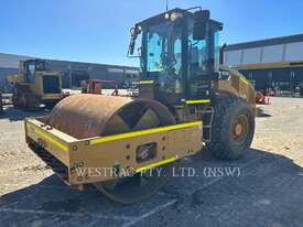 CATERPILLAR CS56BLRC Vibratory Single Drum Smooth - picture0' - Click to enlarge