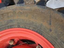 Michelin Tyres & Rims: 11 x 16 + 420/70 R 24 - picture1' - Click to enlarge