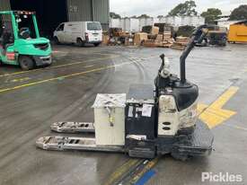 Crown PE4500-60 Electric Pallet Jack - picture2' - Click to enlarge