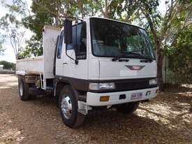 Hino Tipper truck - picture0' - Click to enlarge