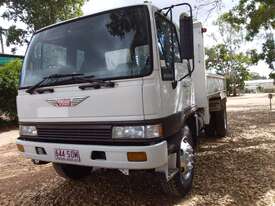 Hino Tipper truck - picture1' - Click to enlarge