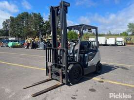 2012 Crown CG25E-5 2 Stage Forklift - picture1' - Click to enlarge