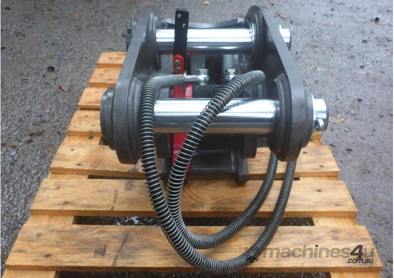 caption New 3-7 ton (45mm pin) Volvo Excavator Hydraulic Quick Hitch Coupler
