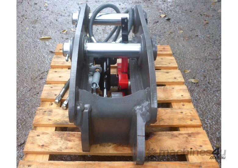 caption New 3-7 ton (45mm pin) Volvo Excavator Hydraulic Quick Hitch Coupler
