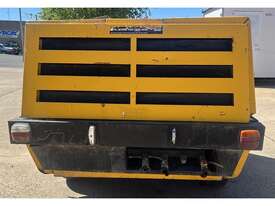 ATLAS COPCO TRAILER MOUNTED COMPRESSOR - picture2' - Click to enlarge