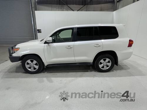 2015 Toyota Landcruiser VX (4x4) V8 Turbo Diesel Wagon