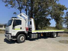 STG GLOBAL - 2023 ISUZU FYJ 300-350 - picture2' - Click to enlarge