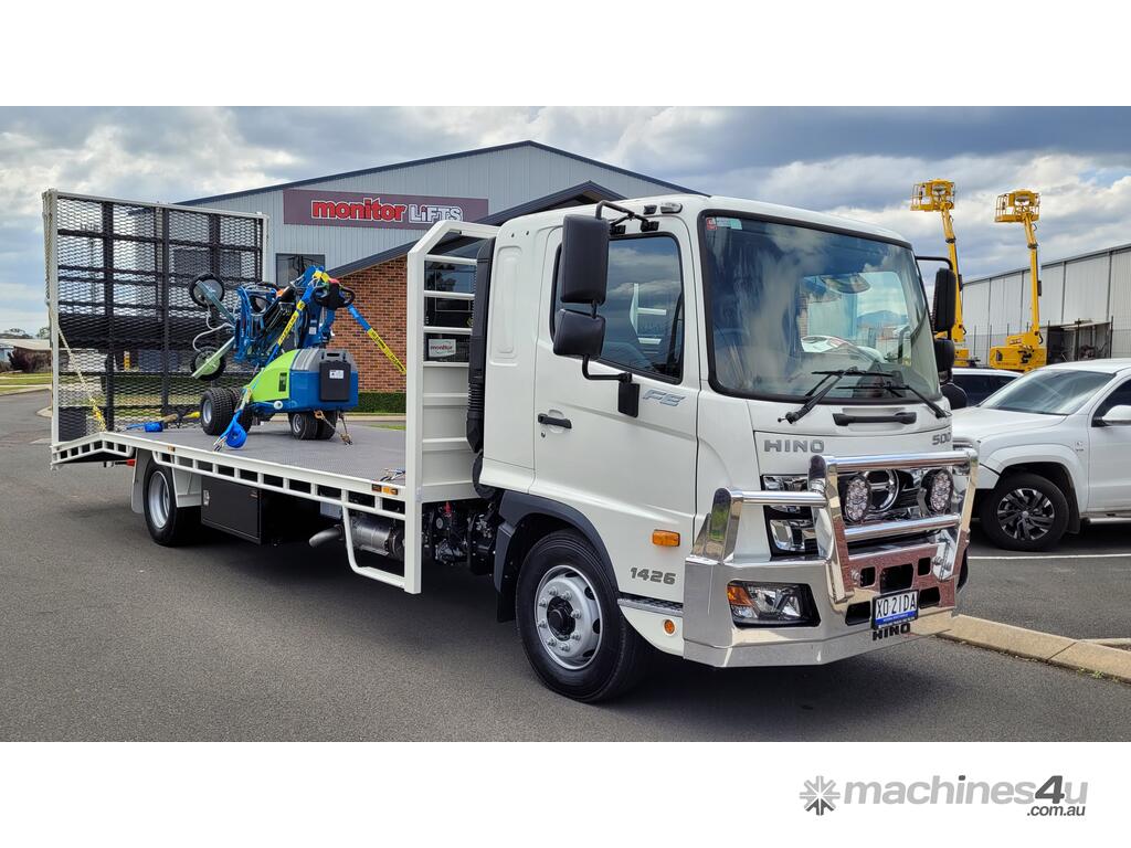 Buy Used 2020 Hino FE 1426 Tail Lift Truck in , - Listed on Machines4u