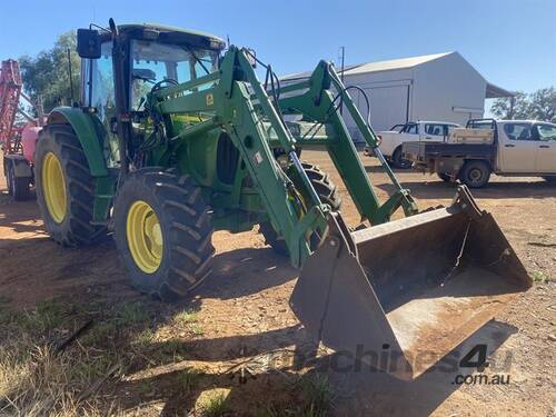 John Deere 6320