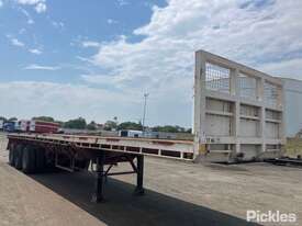 1981 Fruehauf 40ft Tri Axle Flat Top Trailer - picture0' - Click to enlarge