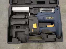 GMC Nail Gun - picture1' - Click to enlarge