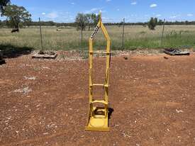 Oxy and Acetylene Rack - picture1' - Click to enlarge