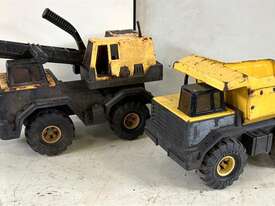 QTY OF 2 TONKA TOYS - picture0' - Click to enlarge