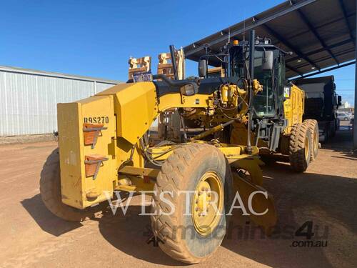 caption CAT 12M Motor Graders
