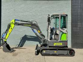 Zoomlion 2.6T Excavator Package - Hire - picture0' - Click to enlarge