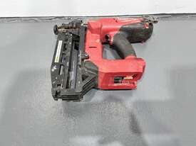 Milwaukee cordless straight finish nailer - picture0' - Click to enlarge