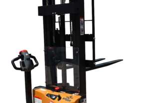 Big Joe Walkie stacker self-propelled