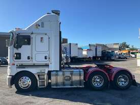 2012 Kenworth K200 Series Prime Mover Sleeper Cab - picture2' - Click to enlarge