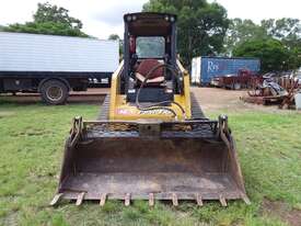 ASV Tracked skidsteer - picture2' - Click to enlarge