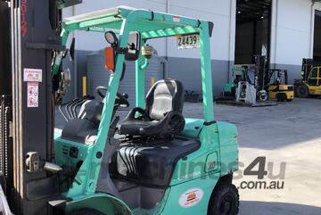 Mitsubishi   2.5T Forklift