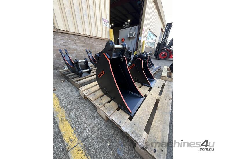 AUSTRALIAN MADE 450mm Gummy Bucket 2.0-2.7T Excavators