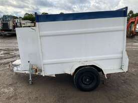 2007 Wholesale Trailers 7X5 Single Axle Enclosed Box Trailer - picture2' - Click to enlarge