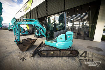 Kobelco   SK45SRX-6 EXCAVATOR