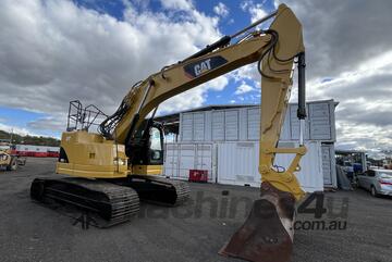 Caterpillar 321 Zero Swing Excavator