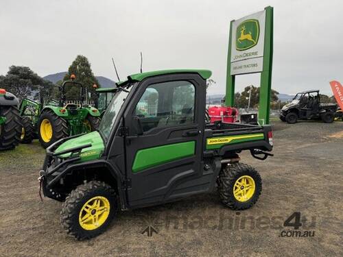caption 2022 John Deere 835R HVAC Atvs Gators
