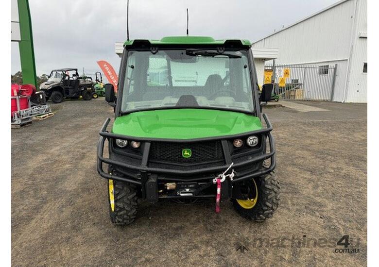 caption 2022 John Deere 835R HVAC Atvs Gators