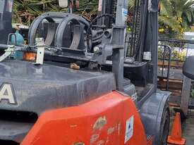 TOYOTA 5 t LPG FORKLIFT 8 - picture2' - Click to enlarge