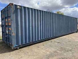 Blue 40' Shipping Container - fitted with fluro lights - picture18' - Click to enlarge