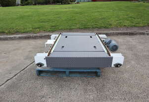Motorised Pallet Chain Conveyor - 1.35m Long