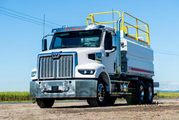 Western Star 4700 Water truck Truck