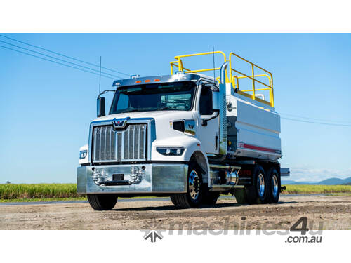 caption Western Star 4700 Water truck Truck