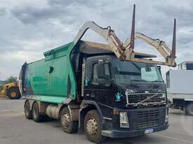 Volvo FM9 - picture0' - Click to enlarge