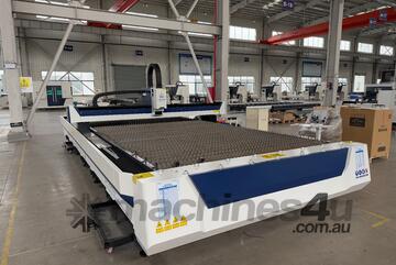Single Table Metal Sheet Laser Cutting Machine Open top 6KW, 1.5m x 3m Cutting Bed