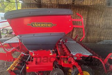 2022 Vaderstad Rapid 400C